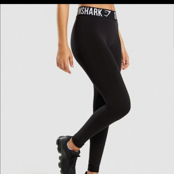Gymshark Pants - Gymshark Fit Leggings - Black/White size xs
